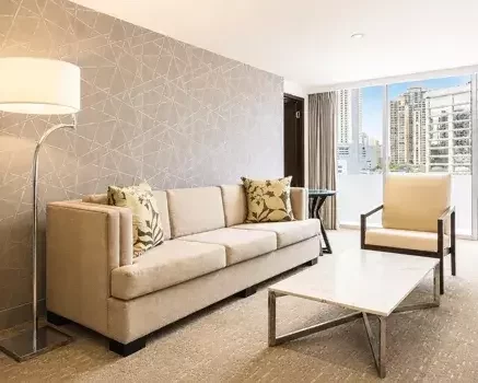 Interior de habitación de Renaissance Hotel