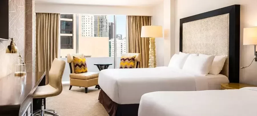 Interior de habitación de Renaissance Hotel