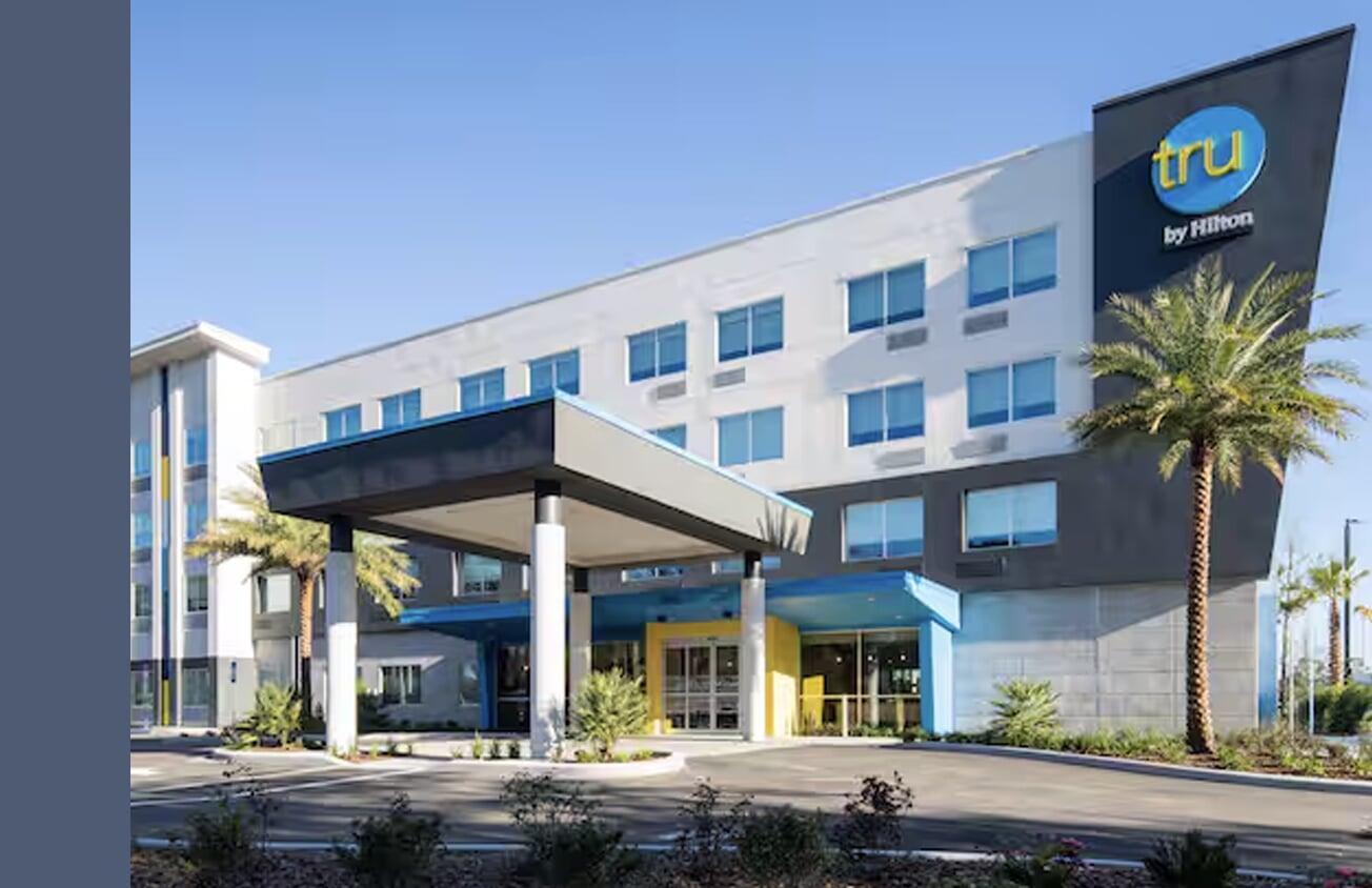 PK Spaces Project Photo of Building Exterior: TRU Hilton Hotel Honduras