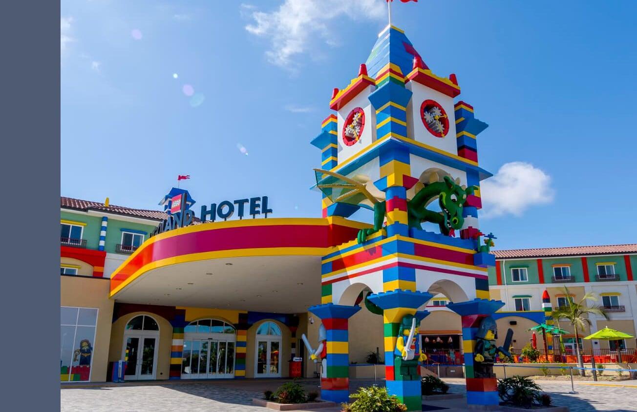 PK Spaces Project Photo Legoland Hotel in New York Photo of Building Exterior